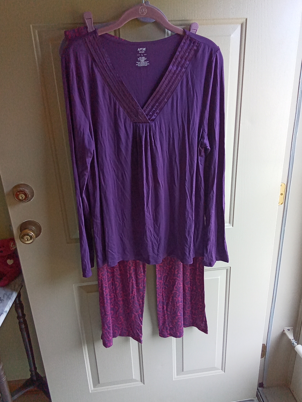 Apt. 9 Purple Long-Sleeve V-Neck Top with Pink Patterned Pajama Pants